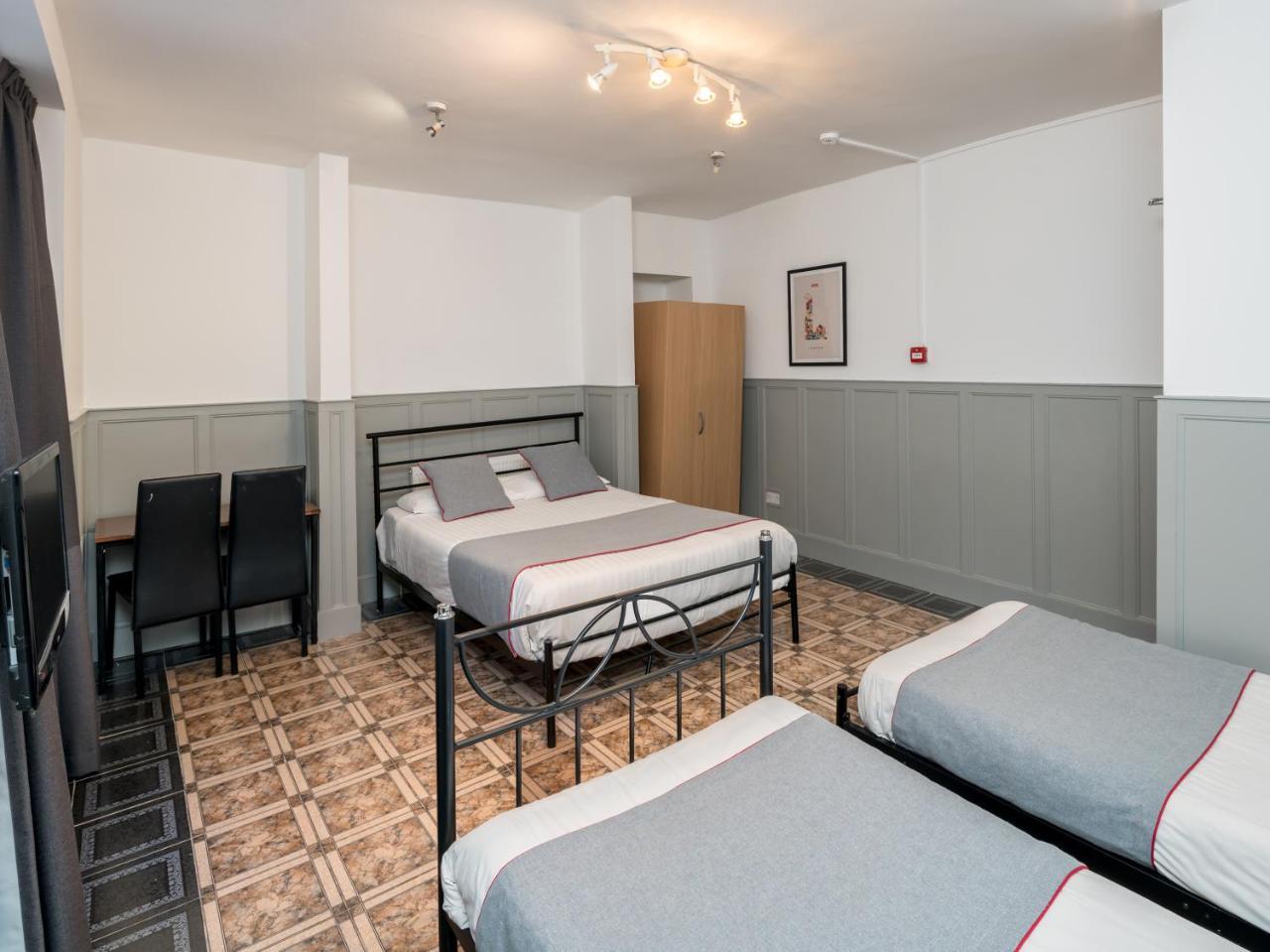 Oyo Kings Hotel London Exterior photo